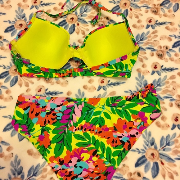 Tropical Aerie Swimsuit - Picture 3 of 3